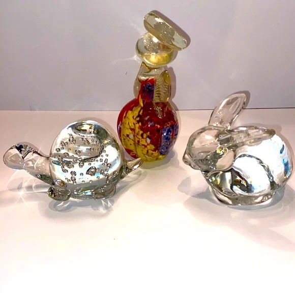 Turtle, Rabbit & Angle Paperweight - Picture 4 of 9